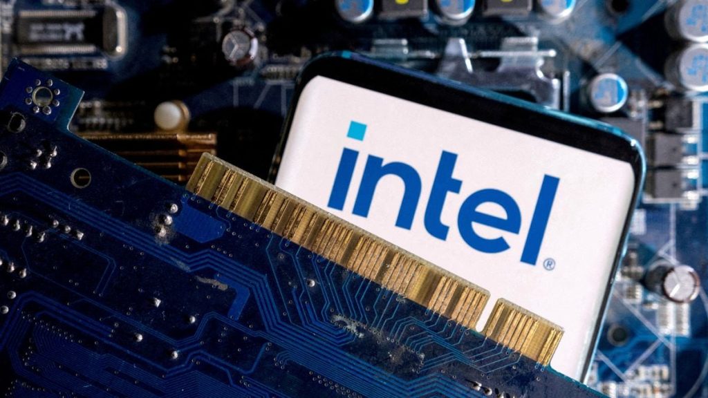 Intel, TSMC Tentatively Agree to Form Chipmaking Joint Venture: Report
