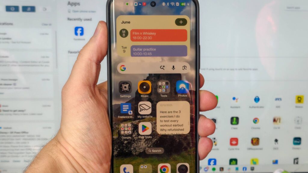 I tried Android’s underrated desktop app, and it’s transformed the way I work